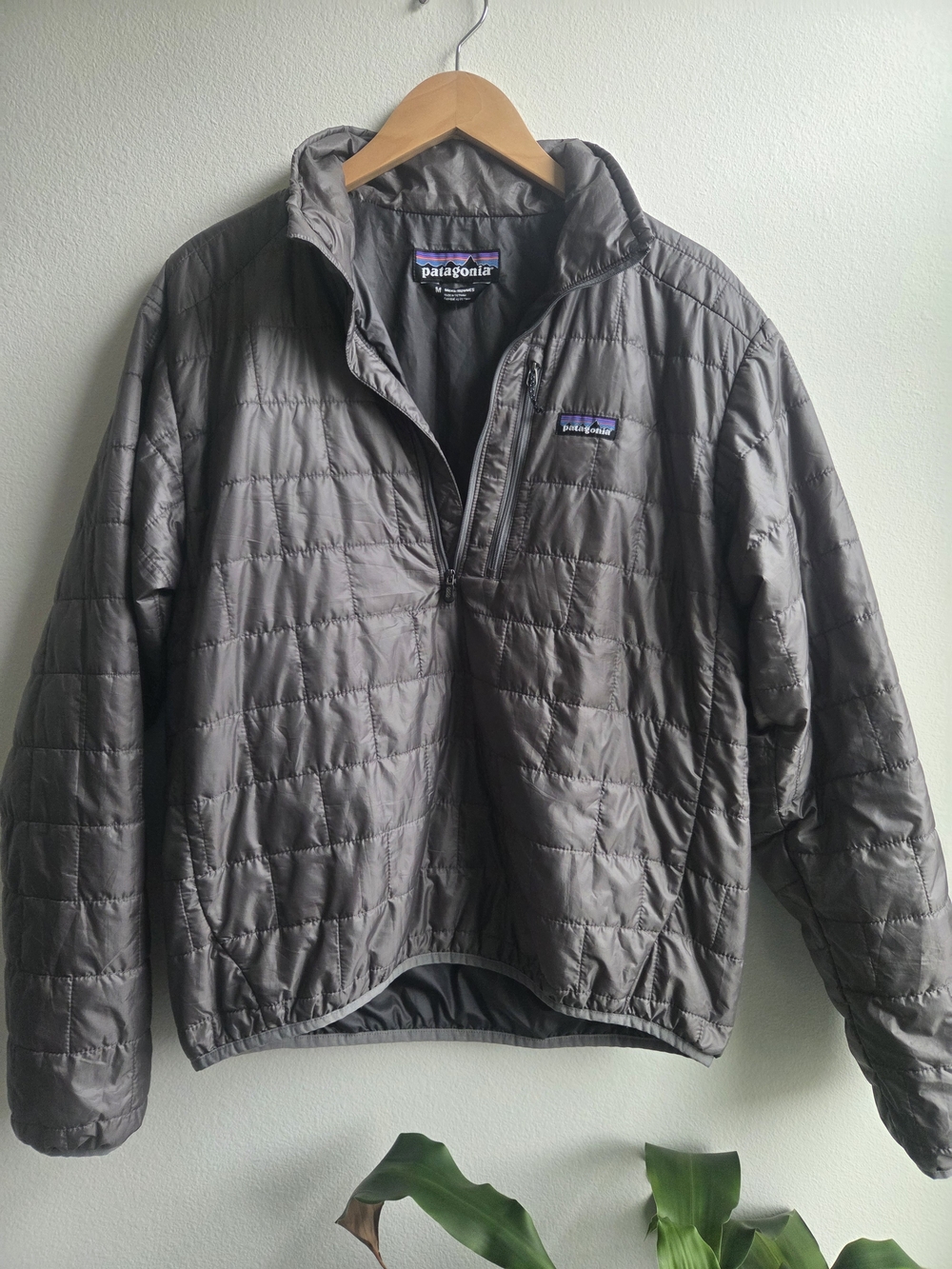 Patagonia Primaloft Gray Quilted Half-Zip Pullover Jacket